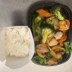 Best Double Delight with Garlic Sauce (Special Plate) in Lucedale, MS